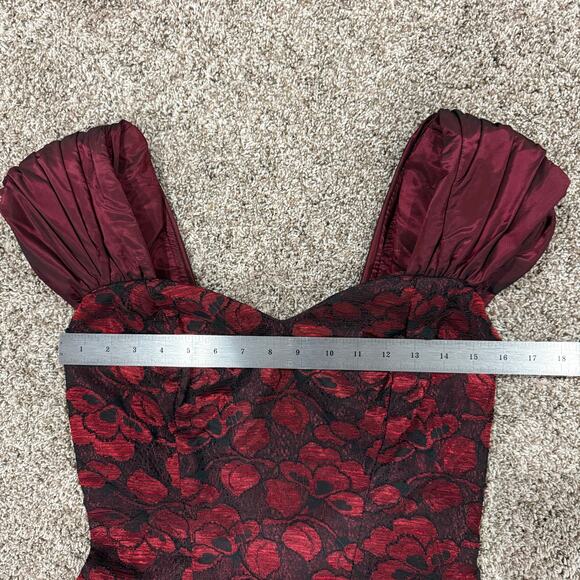 Vintage 80s Women's Red Lace Floral Deja Vu Designs Basque Waist Ball Gown Sz 7 - Picture 10 of 11